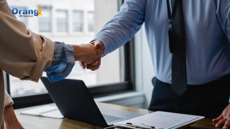 Kapan Status Karyawan Berubah dari Kontrak Menjadi Tetap?